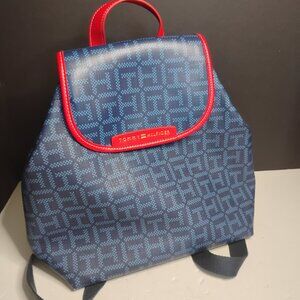 Tommy Hilfiger Dianna II Large Flap Backpack